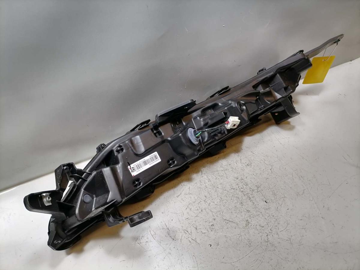 Mitsubishi Eclipse Cross original Kombileuchte Tagfahrlicht Scheinwerfer rechts oben Facelift Bj.2023